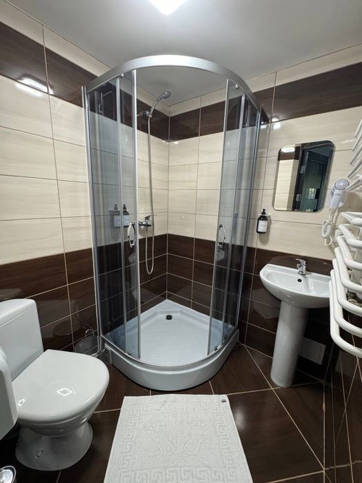 Готель White House в Яблуниці, серце Карпат, Буковель