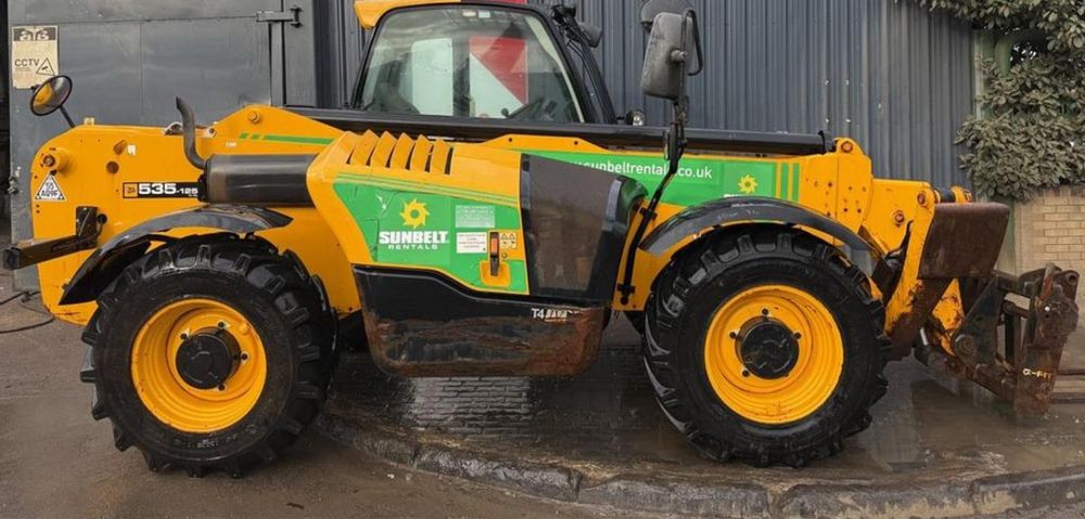 Телескопічний навантажувач 535-125 HiViz