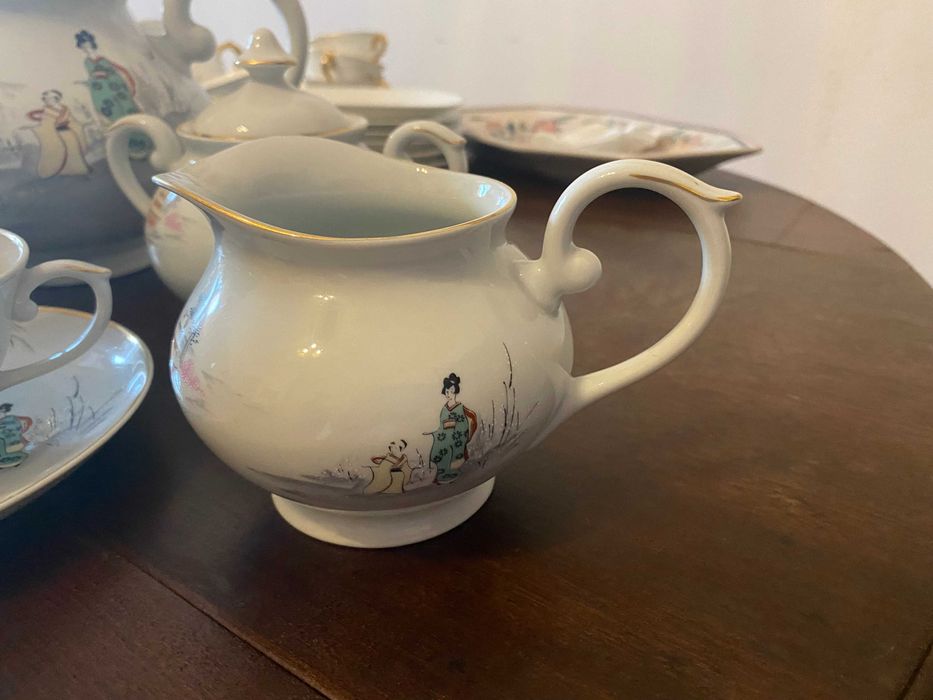 Antique tea set in excellent condition430225376999516162