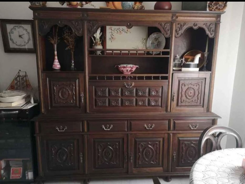 Móvel de sala com bar