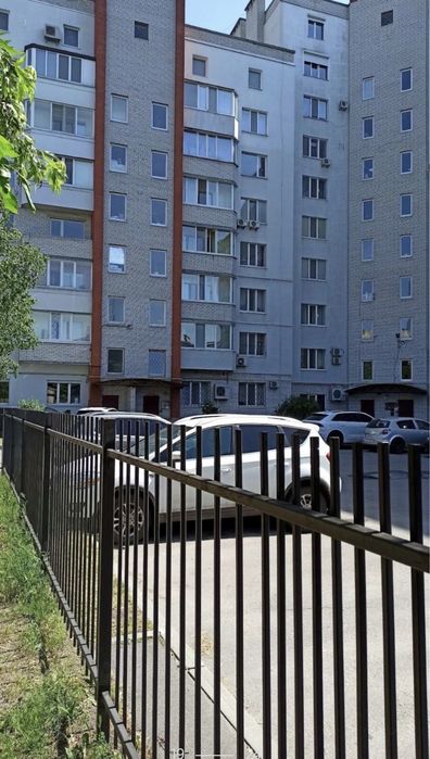 Продаж 2 кімн кв, центр, парк