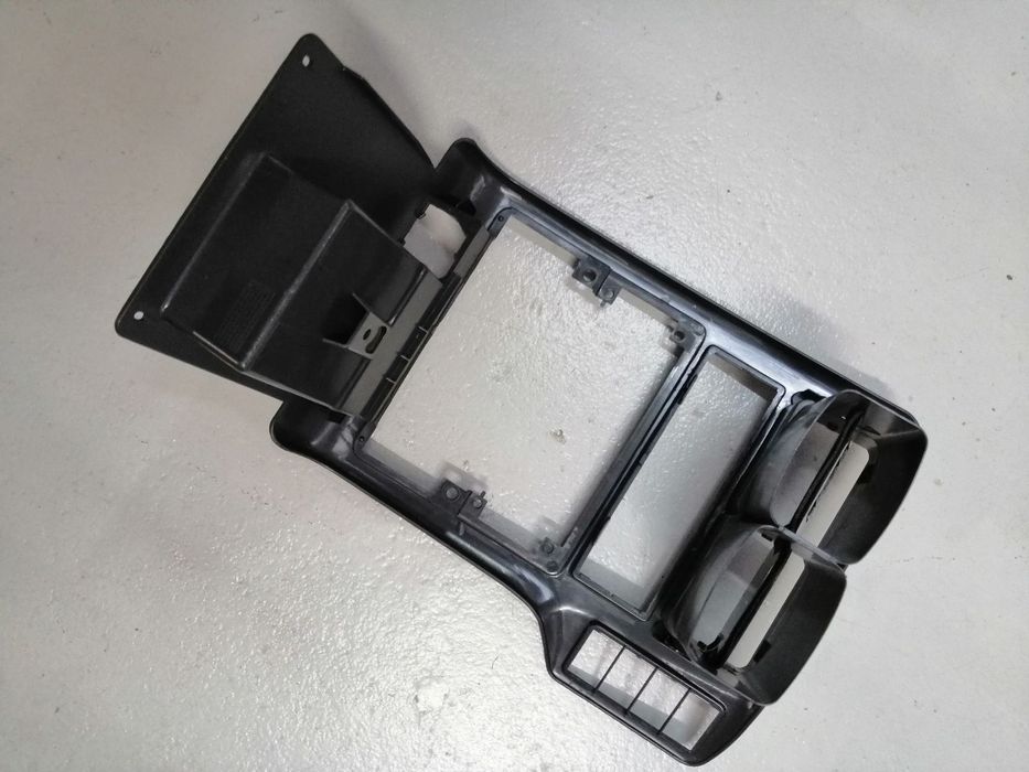 Moldura / Aro do rádio e botões tablier Seat Ibiza 6K e Polo 6N