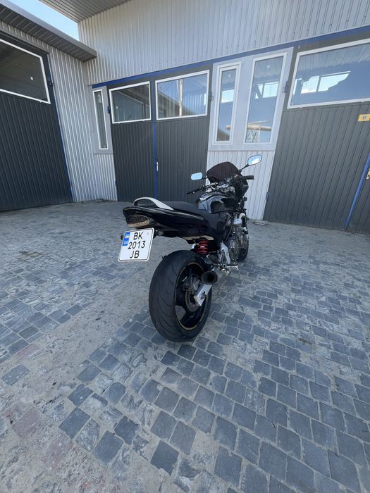 Продам Honda CB600