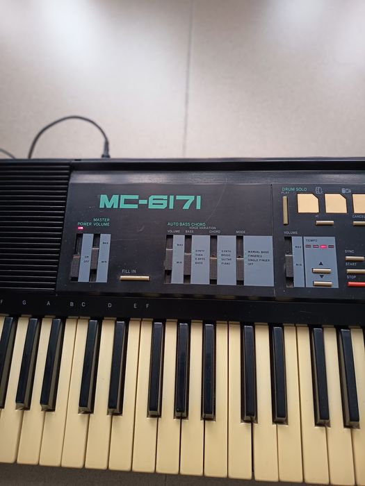 Órgão musical mc-6171