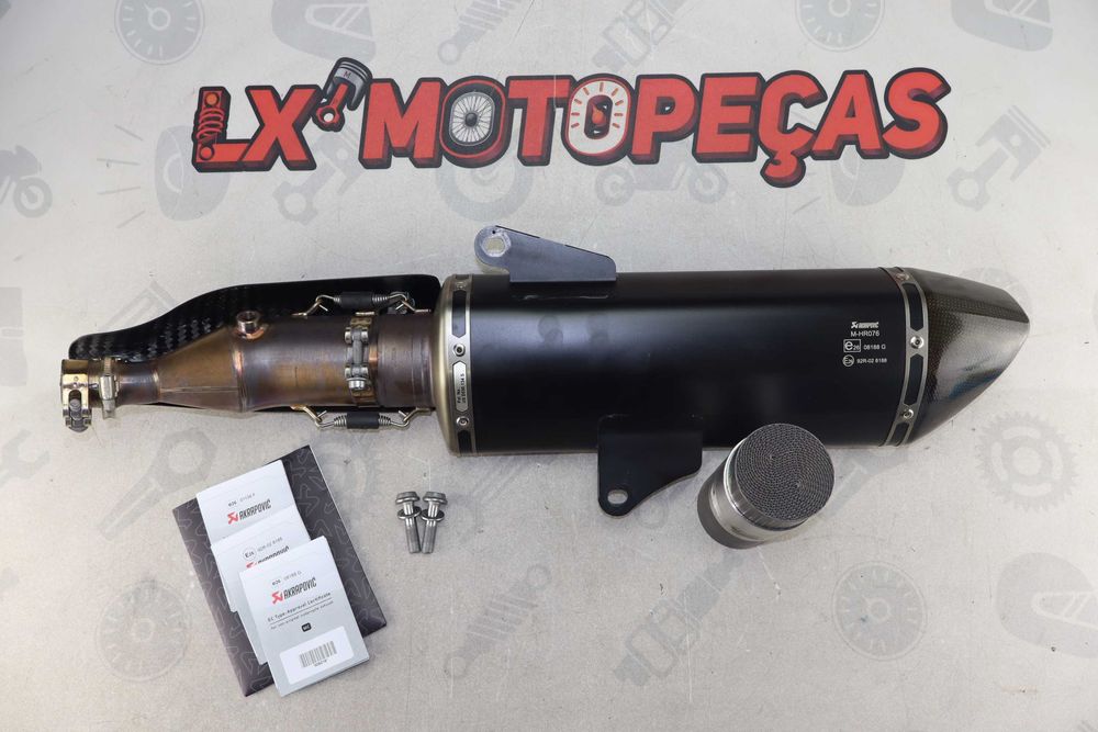 Escape Akrapovic para Honda ADV 350  Forza 350 e Sh 350 ano 2024 euro 5 .