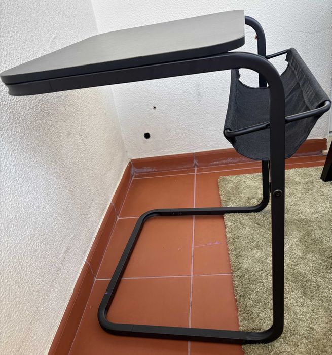 Mesa de apoio OLSERÖD - Ikea - Como Nova
