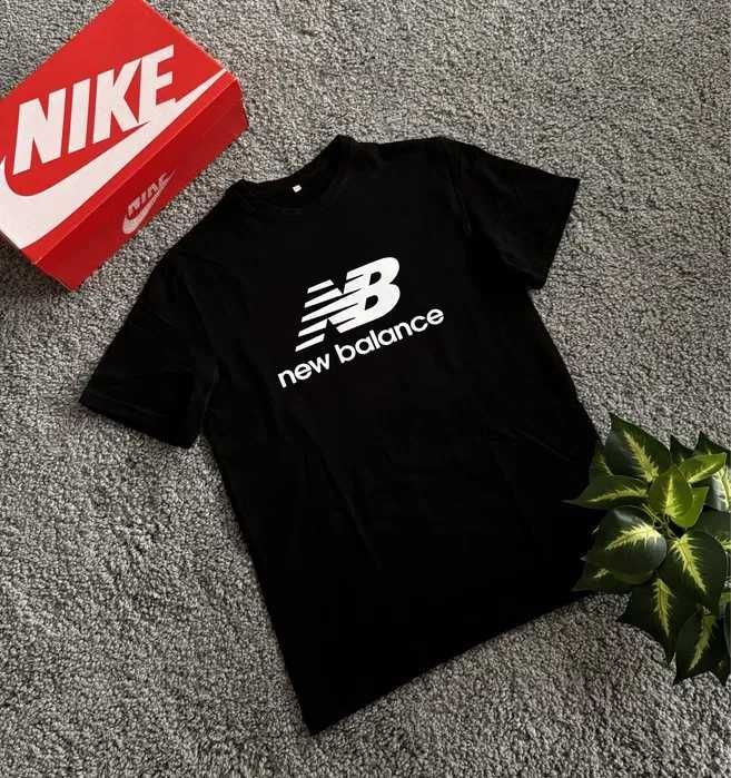 Футболка New Balance / Базова чорна футболка Нью Беланс / Нб Nb