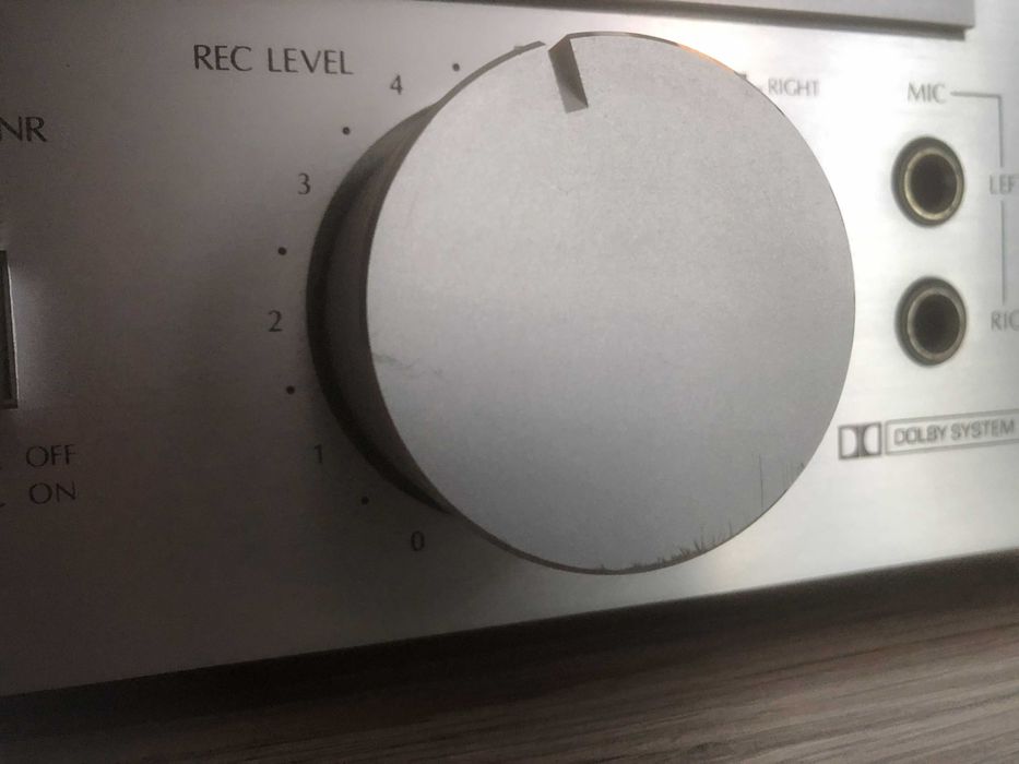Magnetofon Sansui D-90 super stan