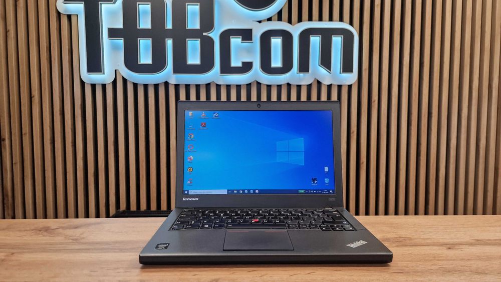 Lenovo ThinkPad X240 12,5" Core i7-4600U 8GB Ram 256GB SSD Win10 2 baterie