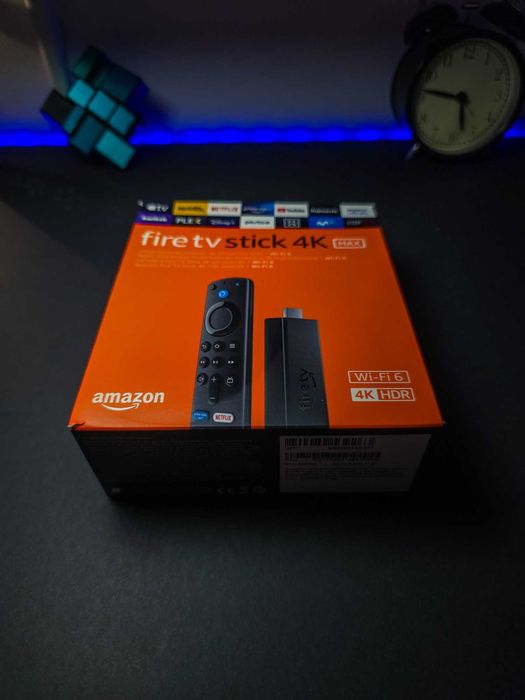 Amazon Fire TV Stick 4K Max com caixa e comando Alexa