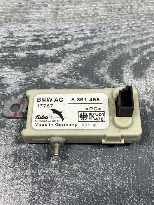 Підсилювач ТВ БМВ Е39 Е46 8361495