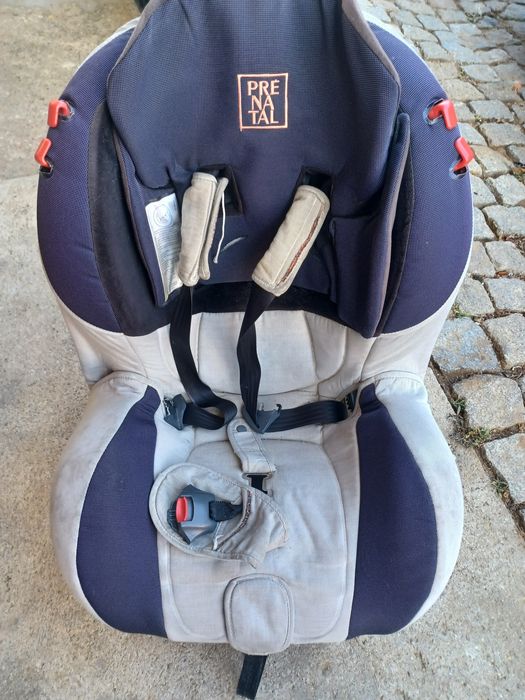 Cadeira de criança.  Em bom estado