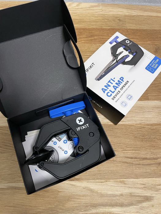 iFixit Anti-Clamp – narzędzie do otwierania telefonów