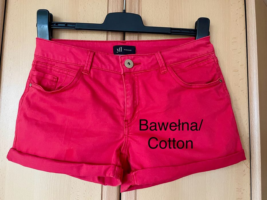 Czerwone szorty, krótkie spodenki, bawełna, Reserved, XS
