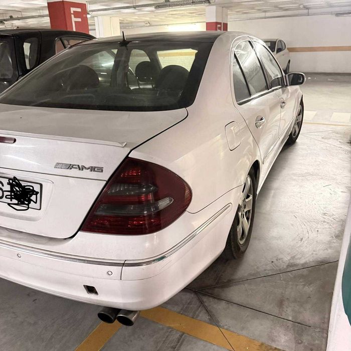 Carro - Mercedes