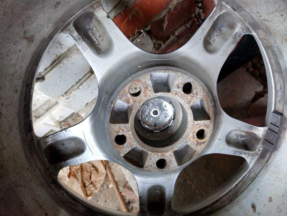 Диски Honda Toyota Mazda Mitsubishi Borbet 5*114.3 R15