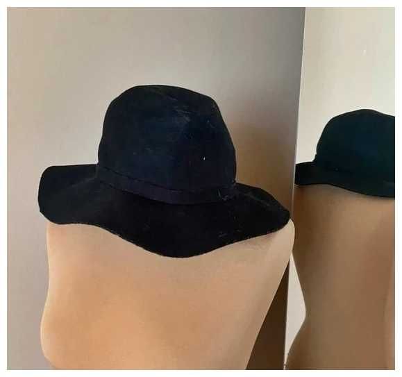 Monki kapelusz damski welniany