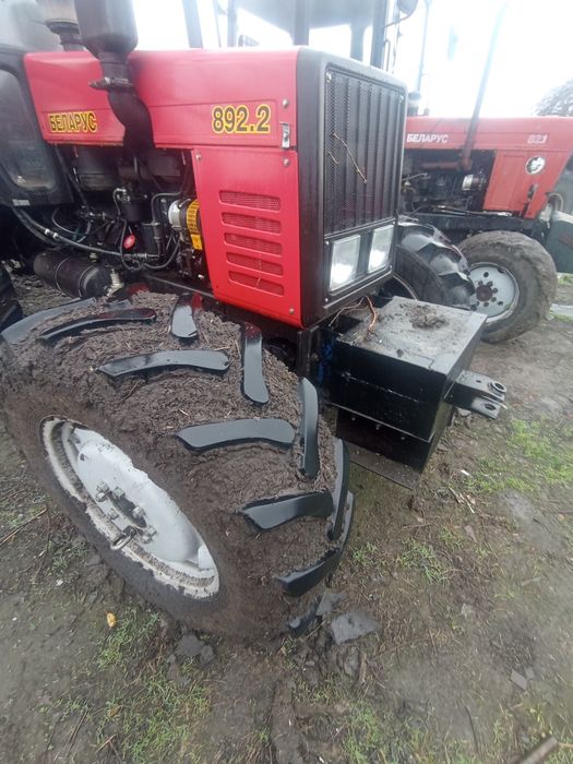 Трактор колісний МТЗ 892