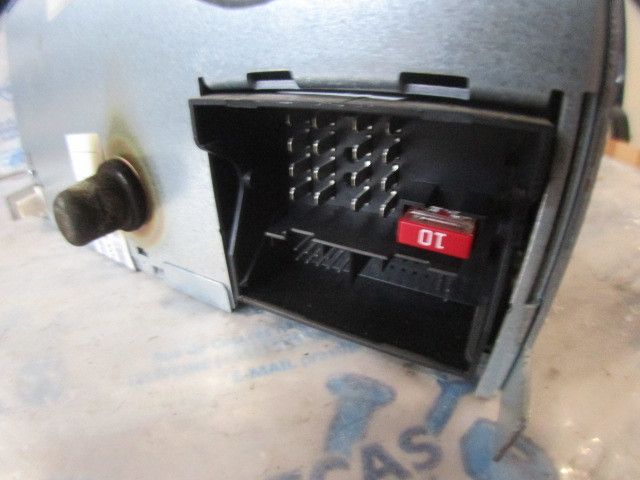 Rádio / auto-rádio VOLKSWAGEN Polo (9N)