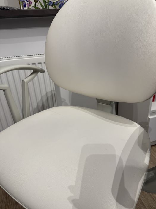 Fotel - krzesło obrotowe