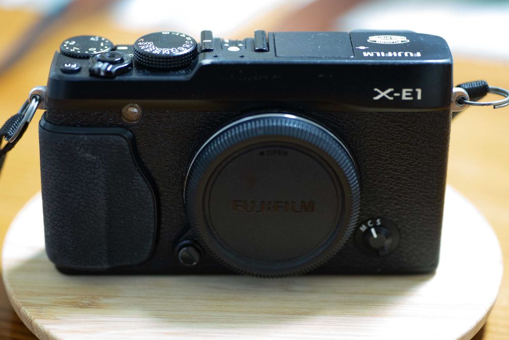 Fujifilm X-E1 + Fujifilm XC 15-45mm