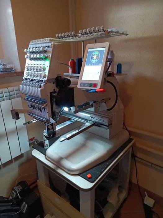 Hafciarką haftex jednoglowicowa 12 kolorów