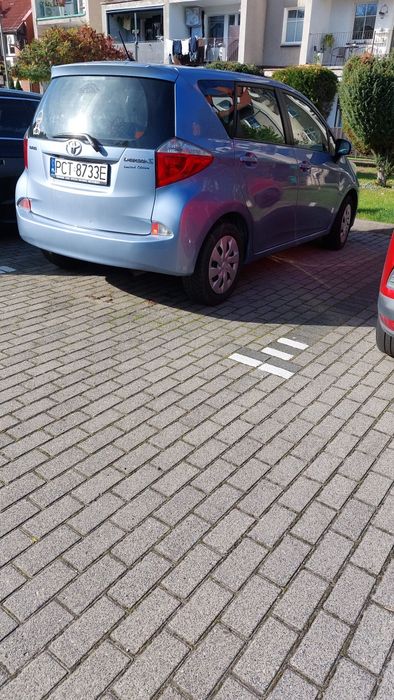 Toyota verso s  2011rok .
