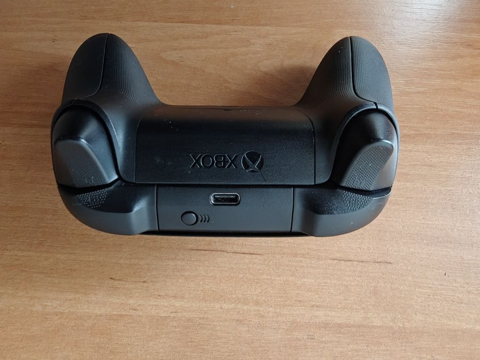 Геймпад Microsoft Xbox Series X/S Wireless Controller