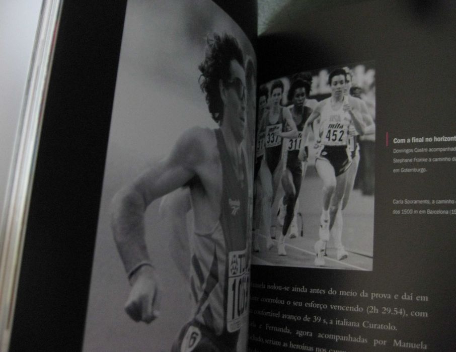 Livro "História do Atletismo em Portugal" CTT s/ Selos