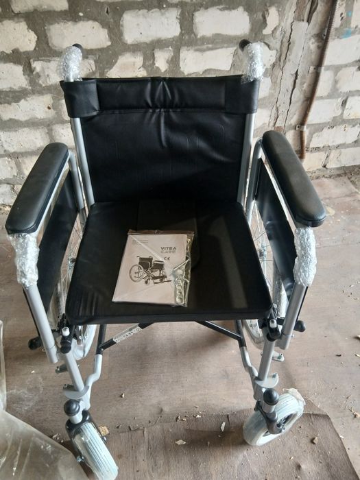 Продам инвалидная коляска.