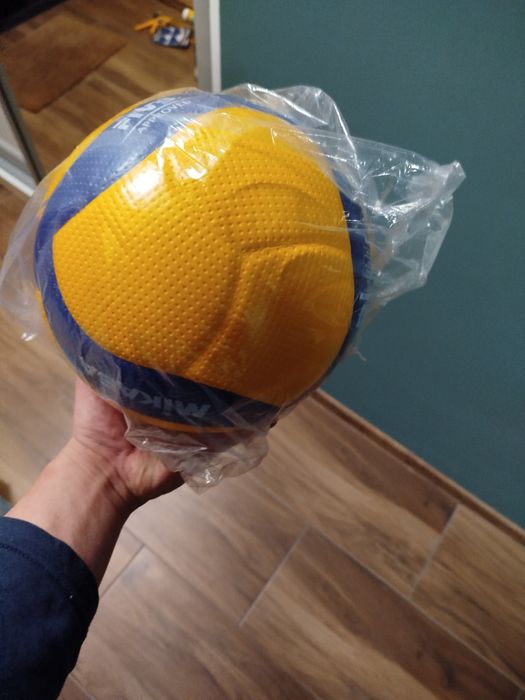 Piłka do siatkówki Mikasa V300W