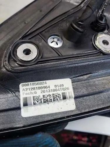 Mercedes E Klasa W207 Lift Cabrio Lusterko Lewe 7+2 PIN 149