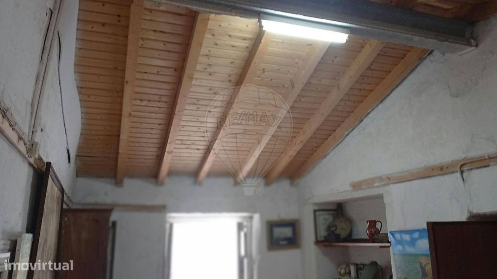 Moradia T5 para venda