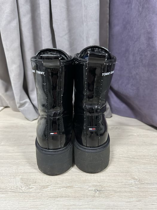 Ботинки чоботи tommy jeans 39