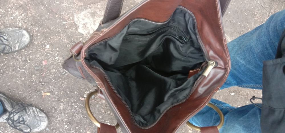 Кожаная сумка женская.