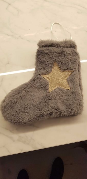 Skarpeta Świętego Mikołaja. Dekoracja świąteczna.