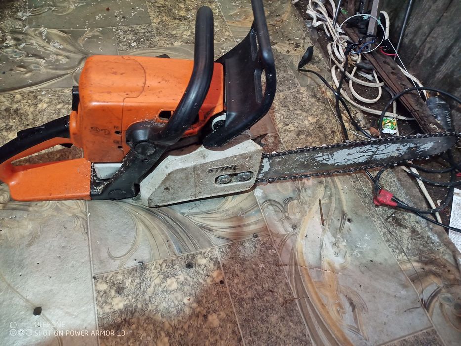 Бензо пила штіль 250