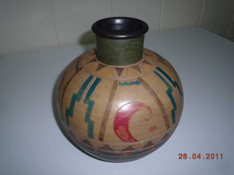 Pote de Barro antigo