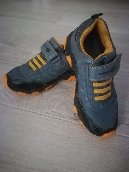Buty geox zimowe niskie