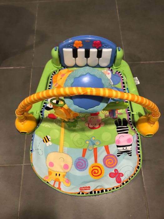 Vários produtos para bebé