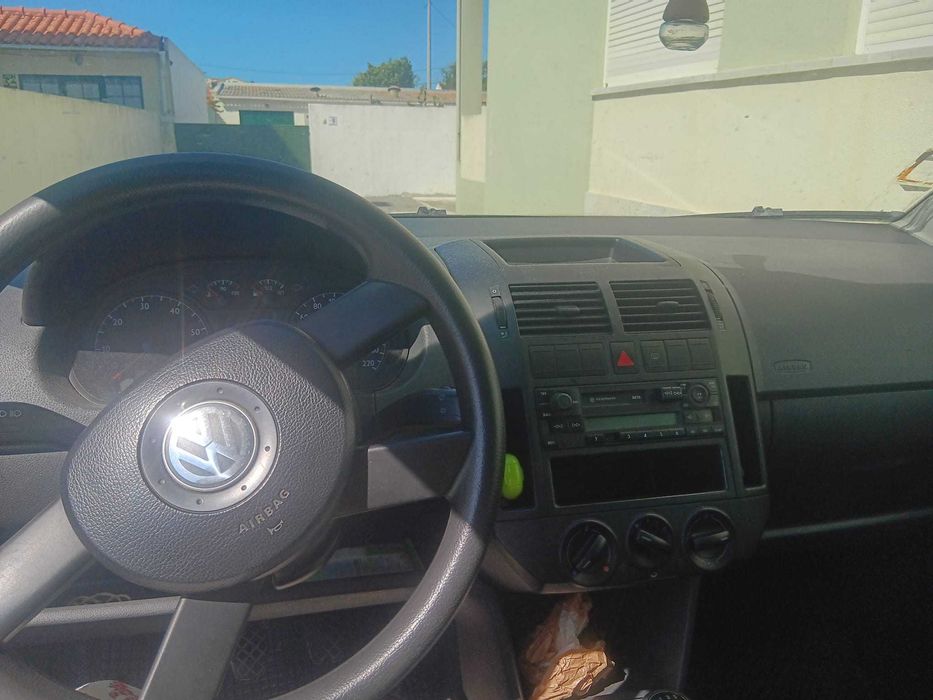 VW Polo 1.2 Gasolina (2004) - Apenas 148.000km - 5 portas