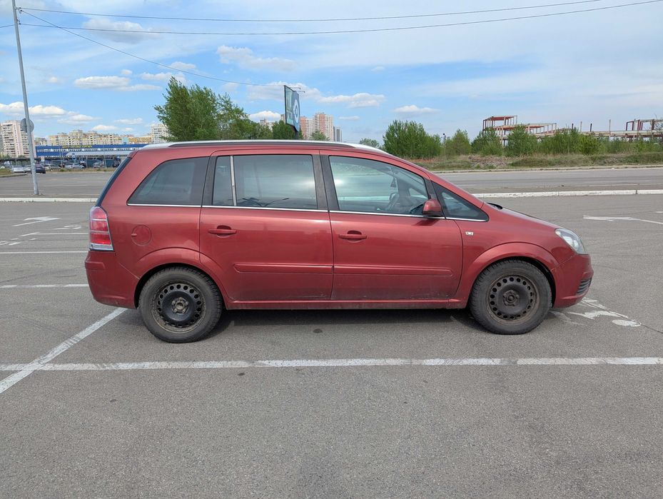 Opel Zafira 2006 1.9tdi 6мкпп