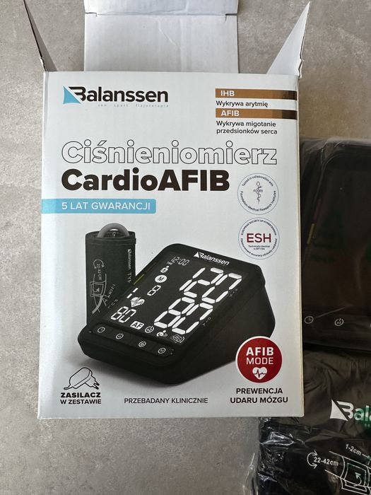 Ciśnieniomierz Balanssen Afib – posiada wskaźnik nieregularnego pulsu (IHB).