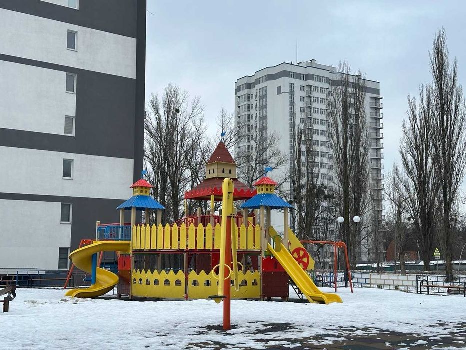 Продам БЕЗ комісії 3кімн.Вишгород,вул.Шолуденка 20 ,дворівнева