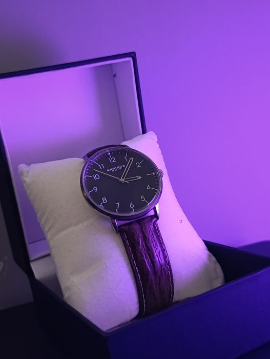 Часы Akribos XXIV