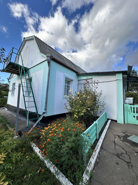 Продам будинок в смт. ВОЛОДАРКА