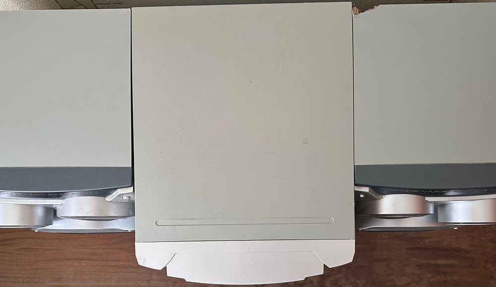 Музичний центр LG LM-K3565