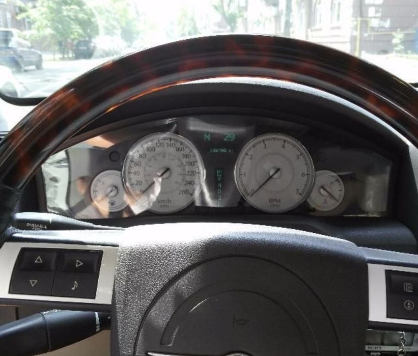 Chrysler 300 c официальный