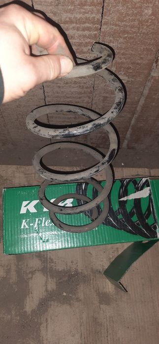 Пружини KYB K-FLEX на Skoda Octavia A5