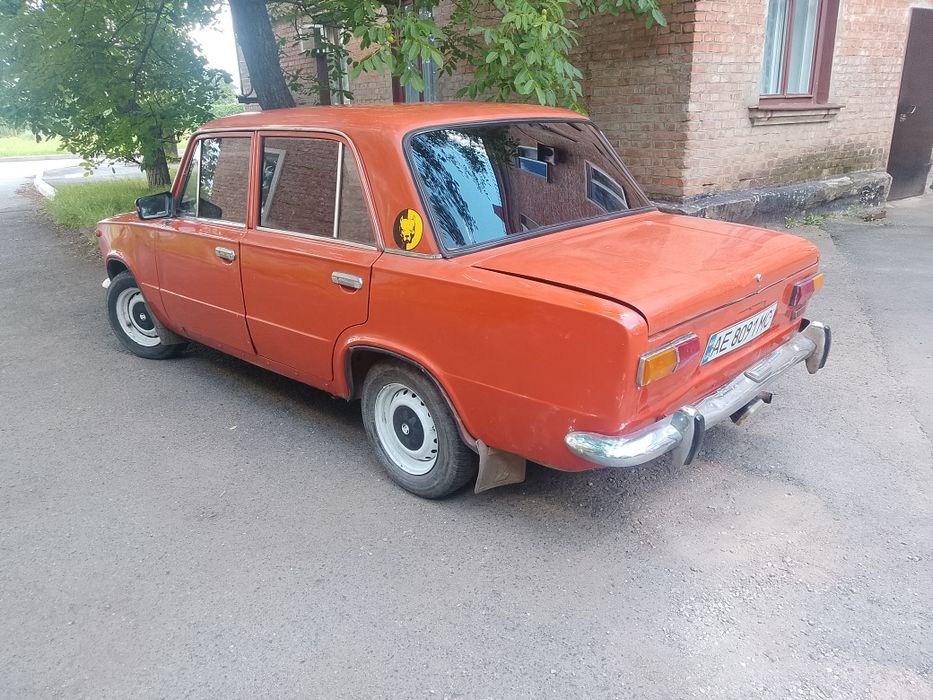 Продам ВАЗ 2101 у гарному робочому стані .